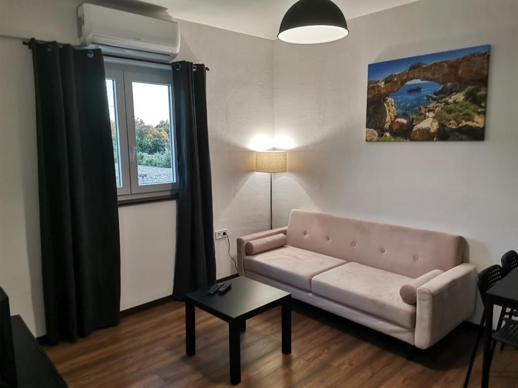 Apartment Dragana, Jezera, Island Murter Exterior foto